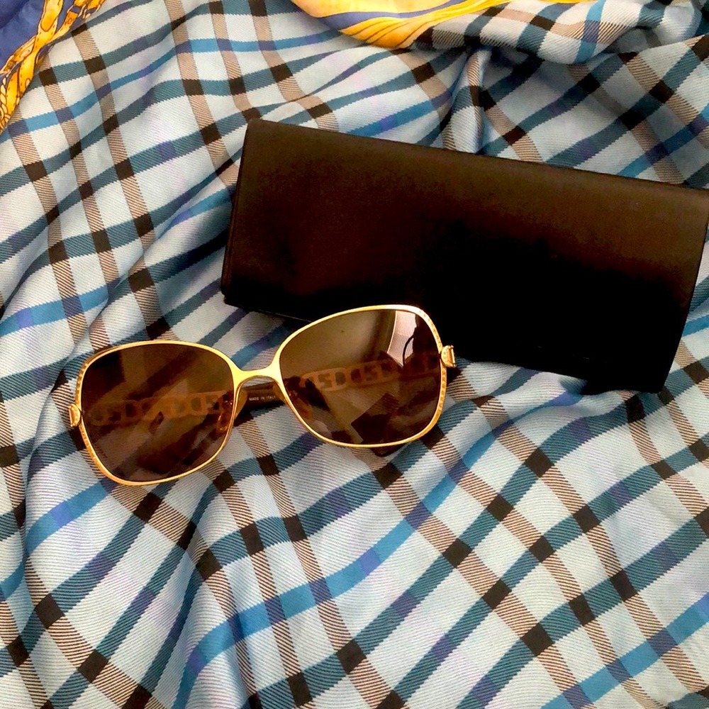 REAL FENDI SUNGLASSES *PRICE FIRM*
